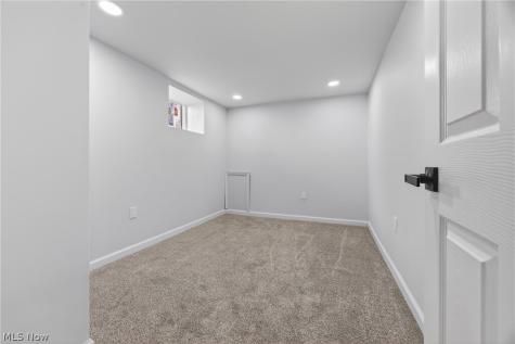 3226 W Ridgewood Drive Parma OH 44134