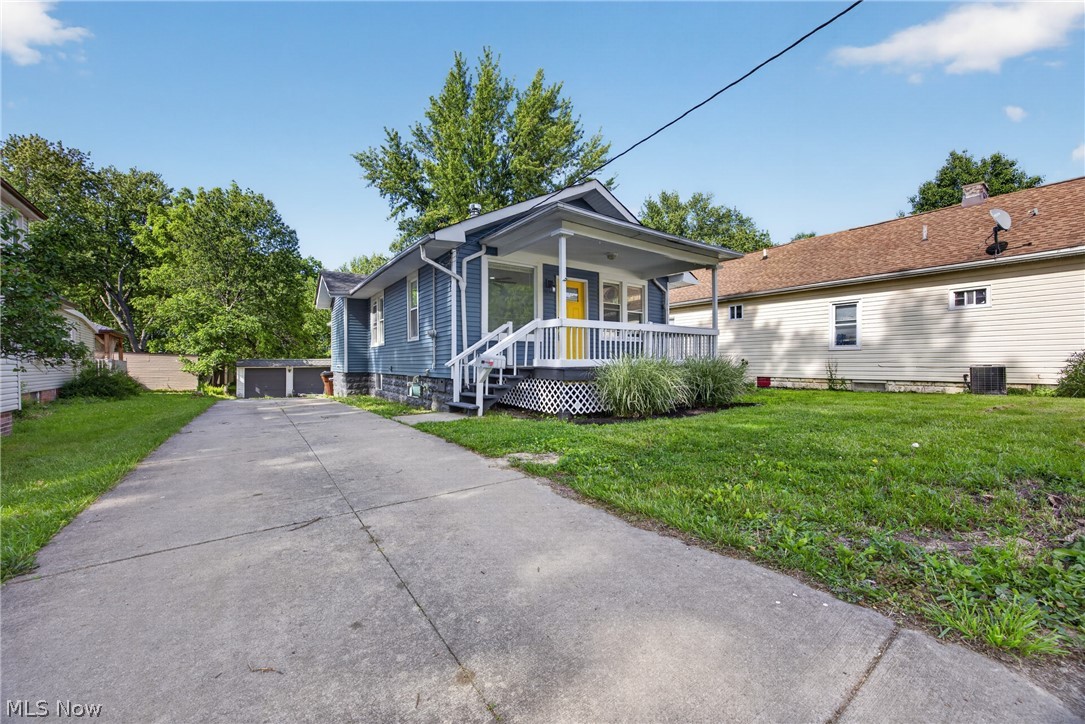 3226 W Ridgewood Drive Parma OH 44134