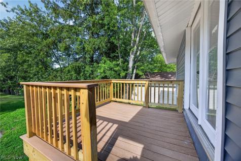 3226 W Ridgewood Drive Parma OH 44134