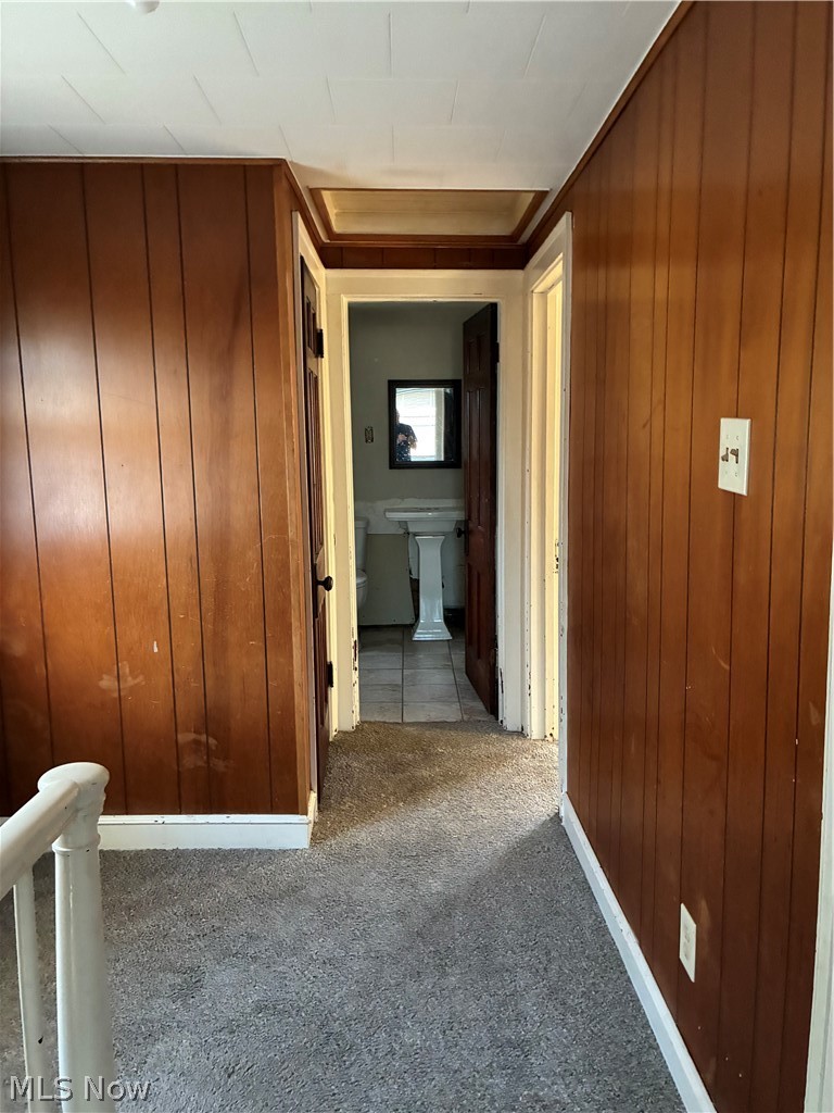 1395 Roslyn Avenue SW Canton OH 44710