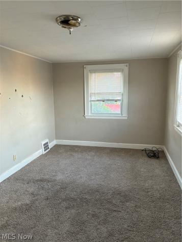 1395 Roslyn Avenue SW Canton OH 44710