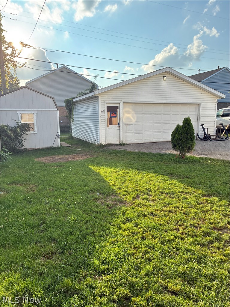 1395 Roslyn Avenue SW Canton OH 44710