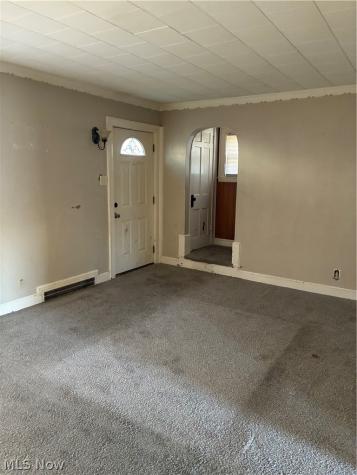 1395 Roslyn Avenue SW Canton OH 44710