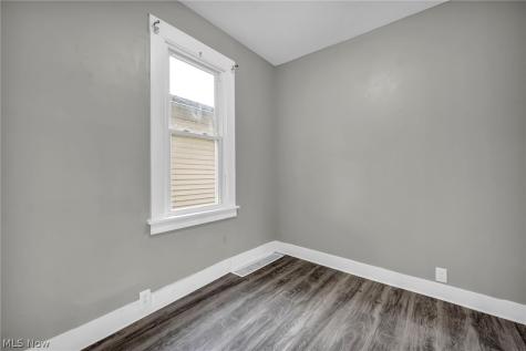 5012 Russell Avenue Parma OH 44134