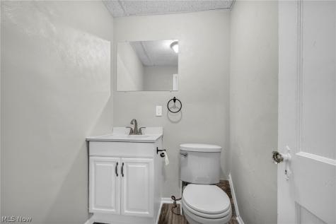 5012 Russell Avenue Parma OH 44134