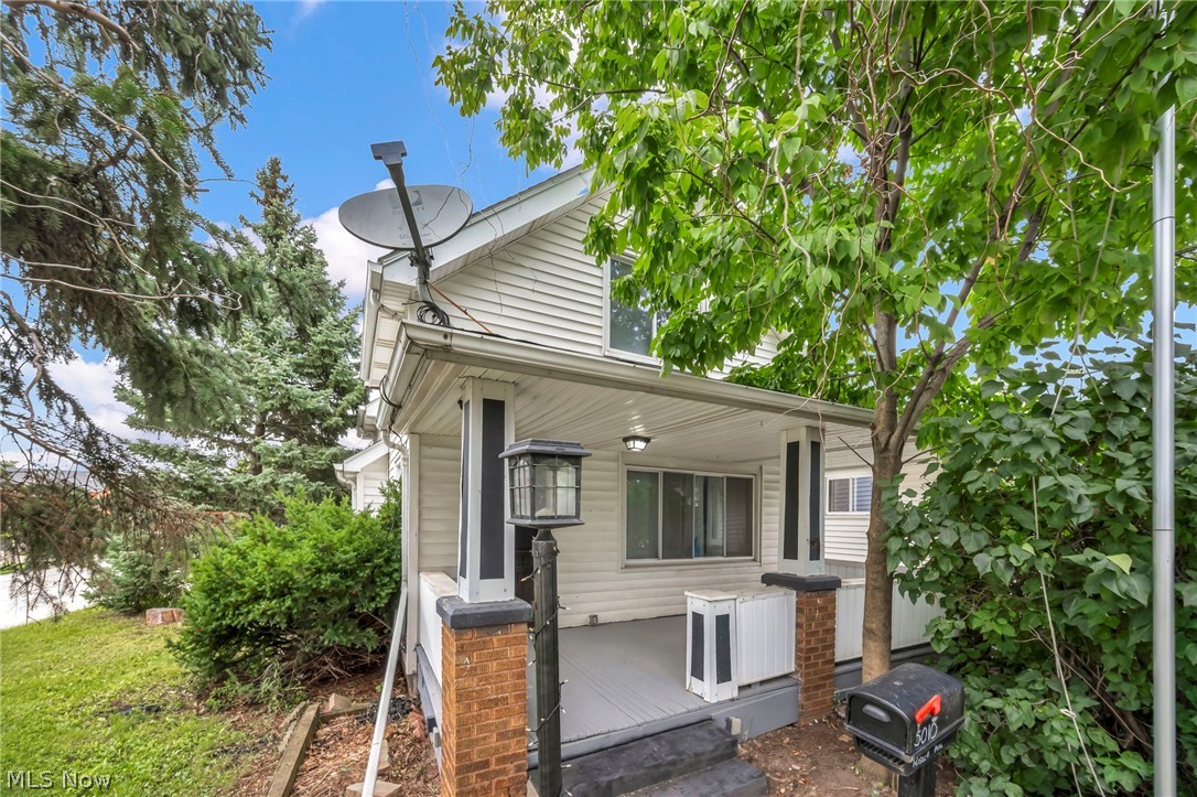 5012 Russell Avenue Parma OH 44134