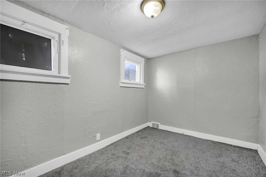 5012 Russell Avenue Parma OH 44134