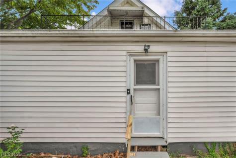 5012 Russell Avenue Parma OH 44134
