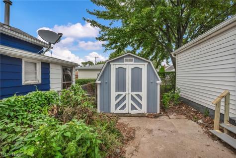 5012 Russell Avenue Parma OH 44134
