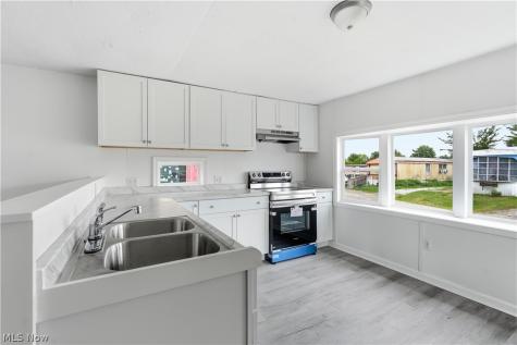 10341 Lincoln Way E Orrville OH 44667