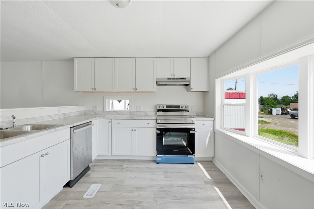 10341 Lincoln Way E Orrville OH 44667