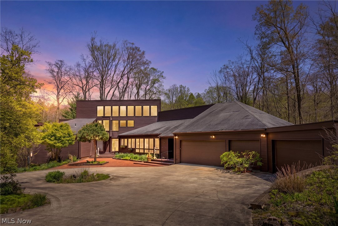 6 Whisperwood Lane Hunting Valley OH 44022
