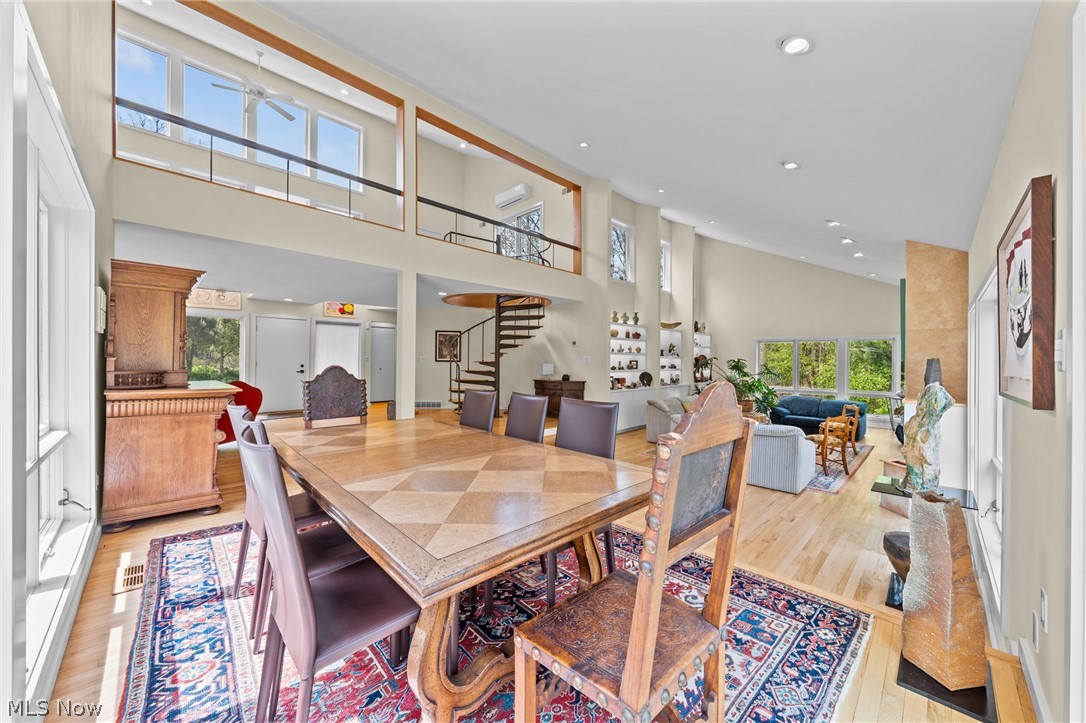 6 Whisperwood Lane Hunting Valley OH 44022