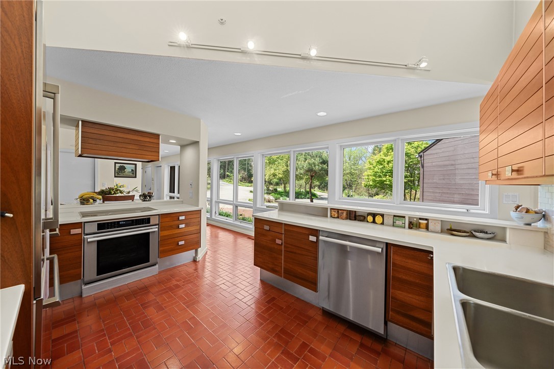 6 Whisperwood Lane Hunting Valley OH 44022