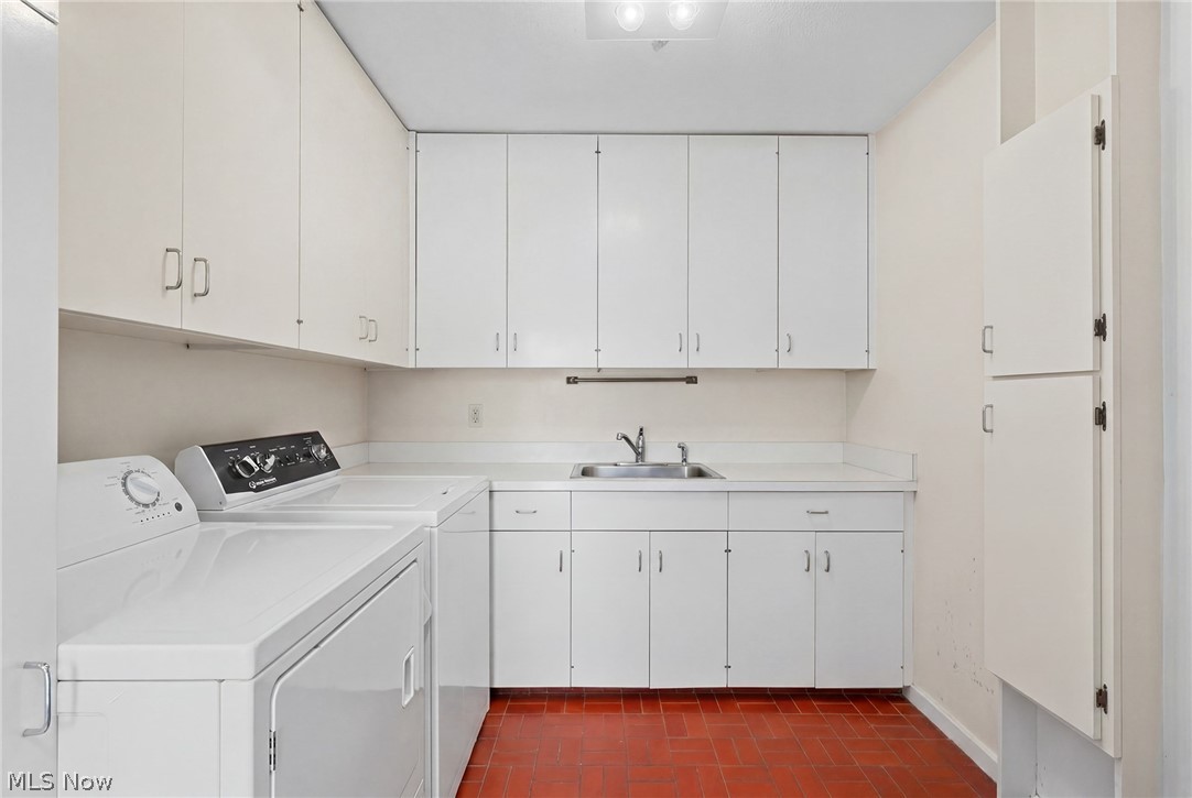 6 Whisperwood Lane Hunting Valley OH 44022