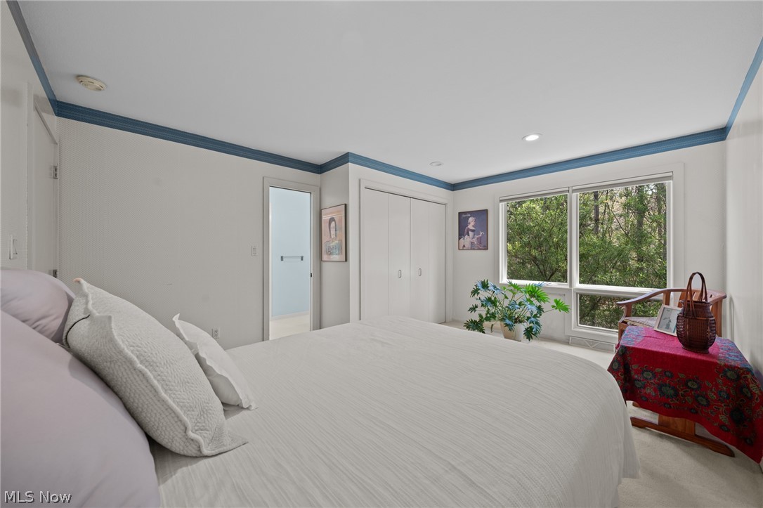 6 Whisperwood Lane Hunting Valley OH 44022