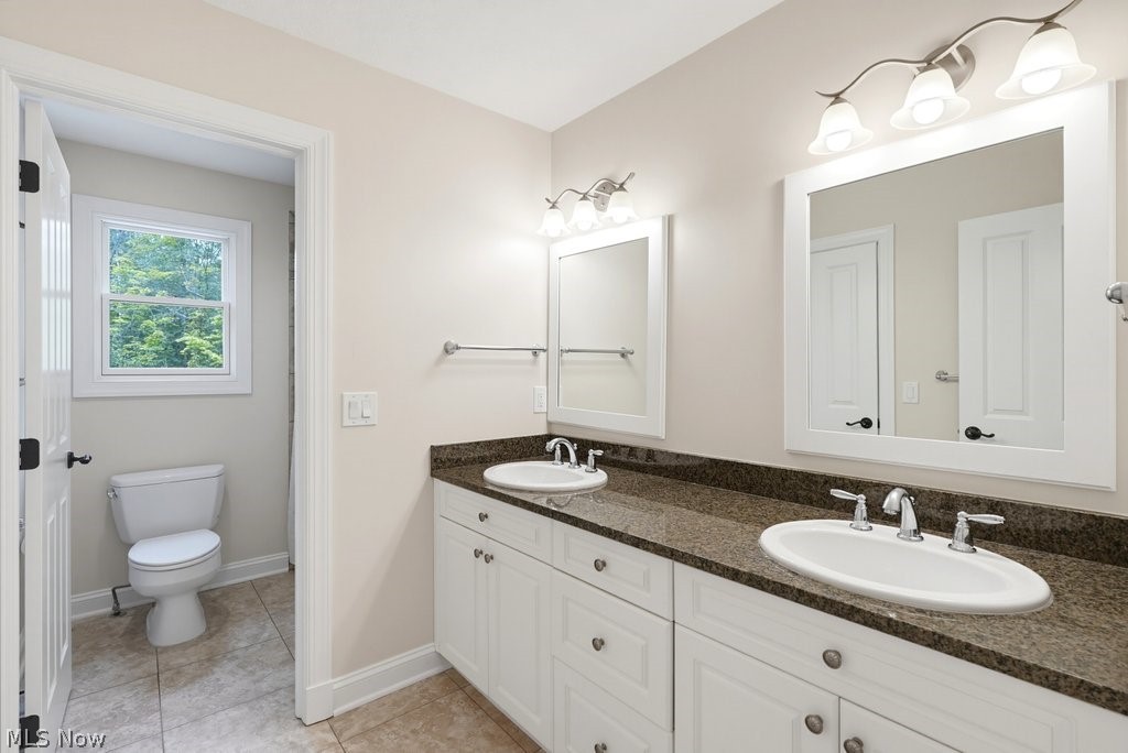 18180 Sedge Court Chagrin Falls OH 44023