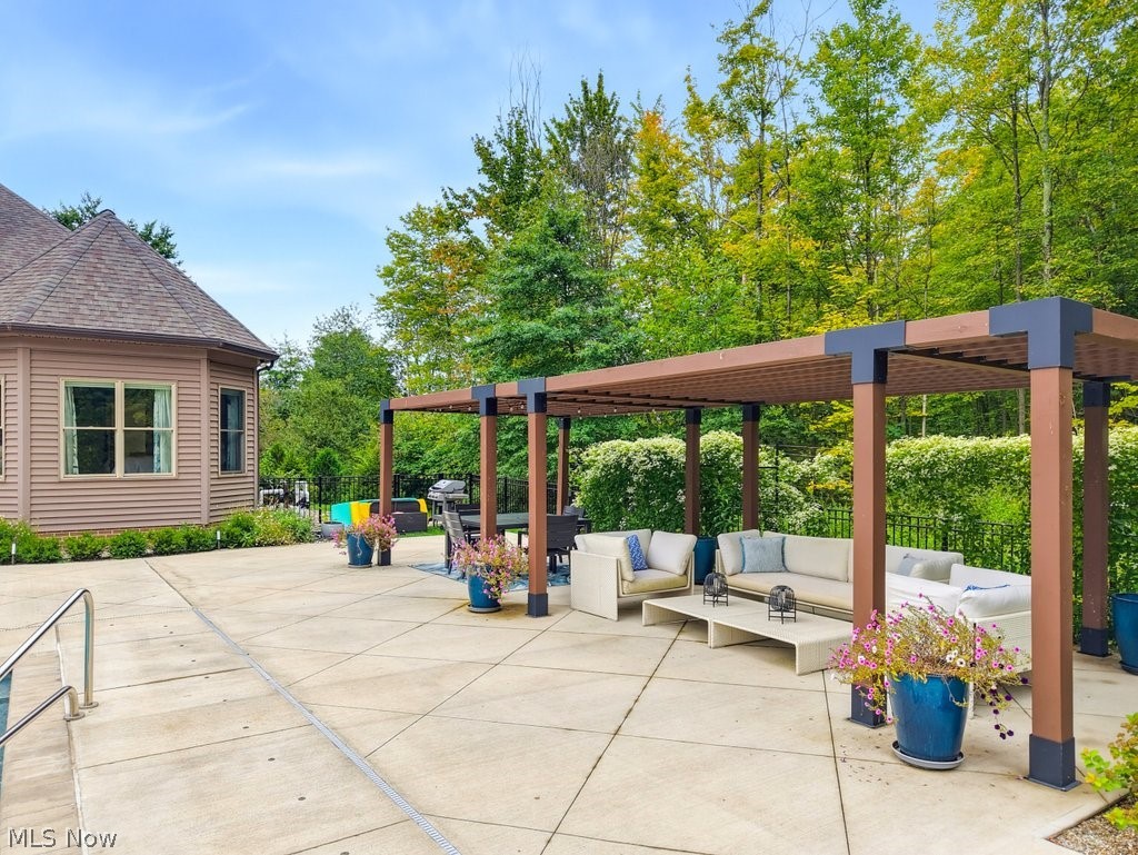 18180 Sedge Court Chagrin Falls OH 44023