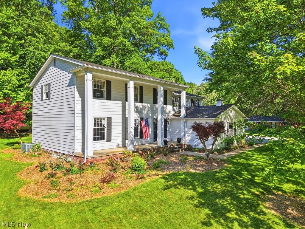8700 Bradford Lane Brecksville OH 44141