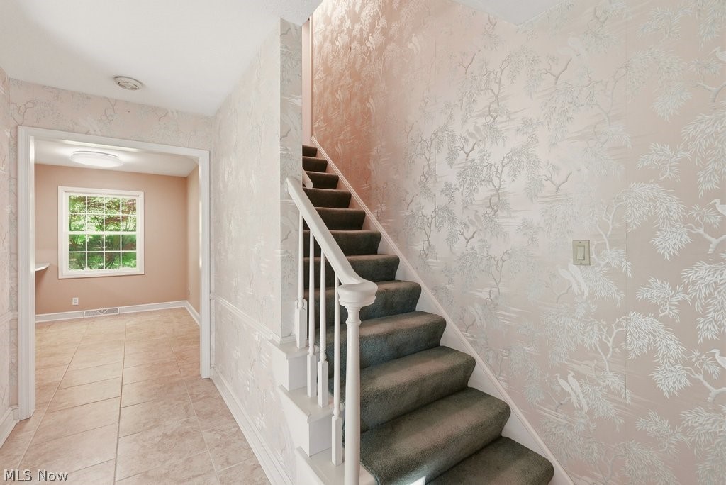 8700 Bradford Lane Brecksville OH 44141