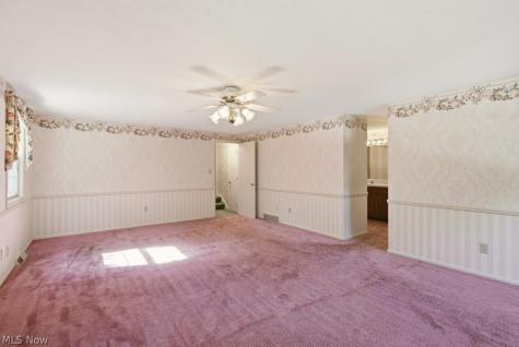 8700 Bradford Lane Brecksville OH 44141