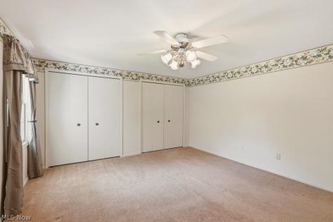 8700 Bradford Lane Brecksville OH 44141