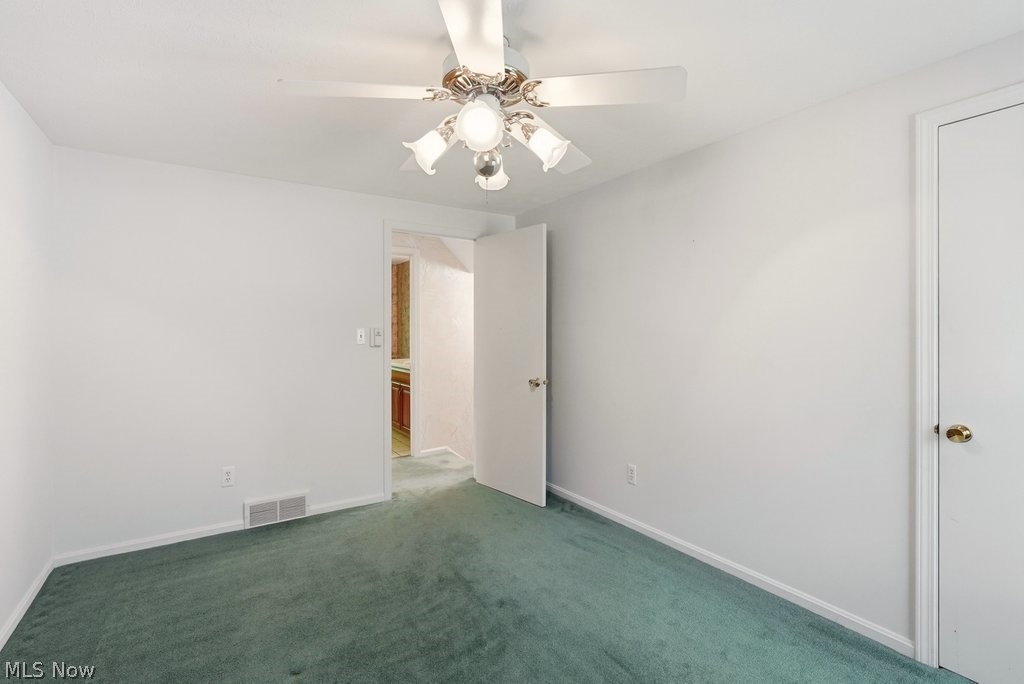 8700 Bradford Lane Brecksville OH 44141