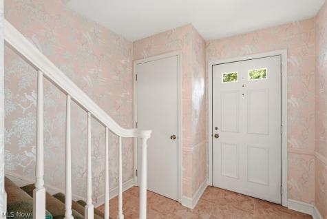 8700 Bradford Lane Brecksville OH 44141