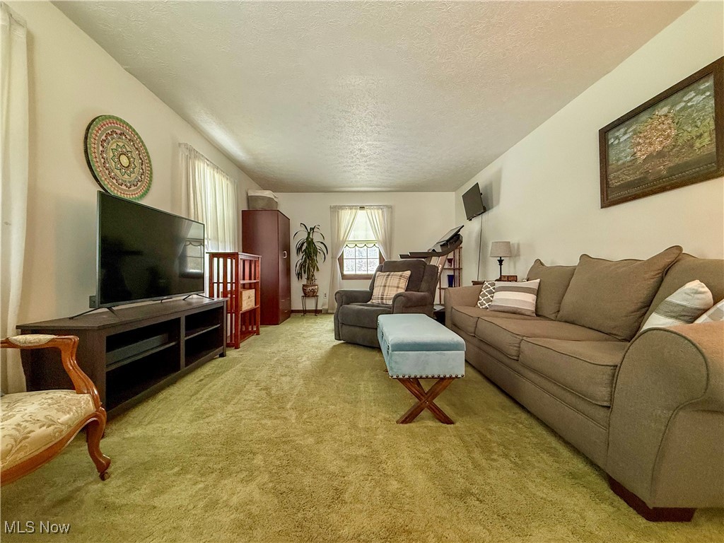 2470 Stiegler Road Valley City OH 44280