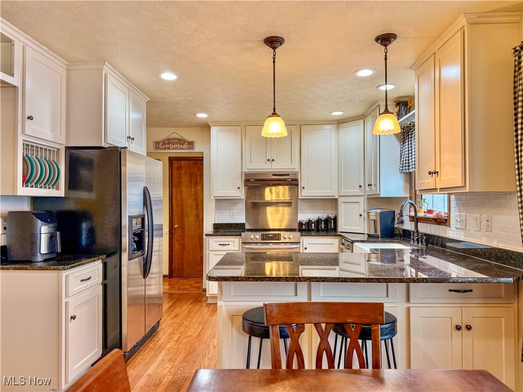 2470 Stiegler Road Valley City OH 44280