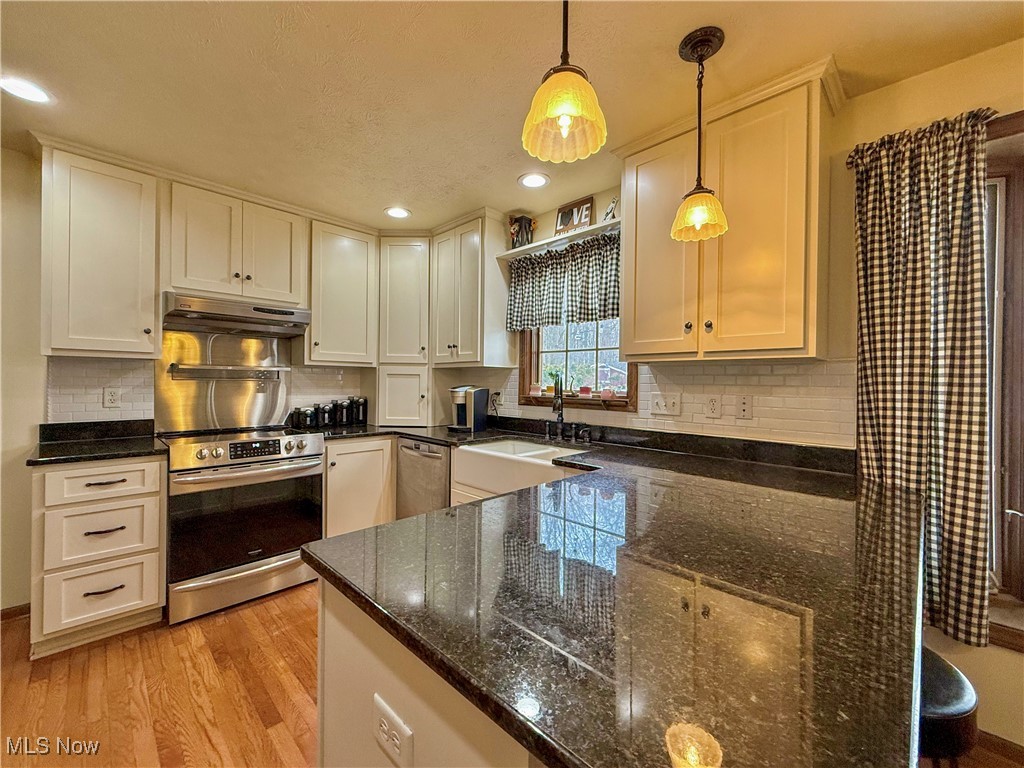 2470 Stiegler Road Valley City OH 44280