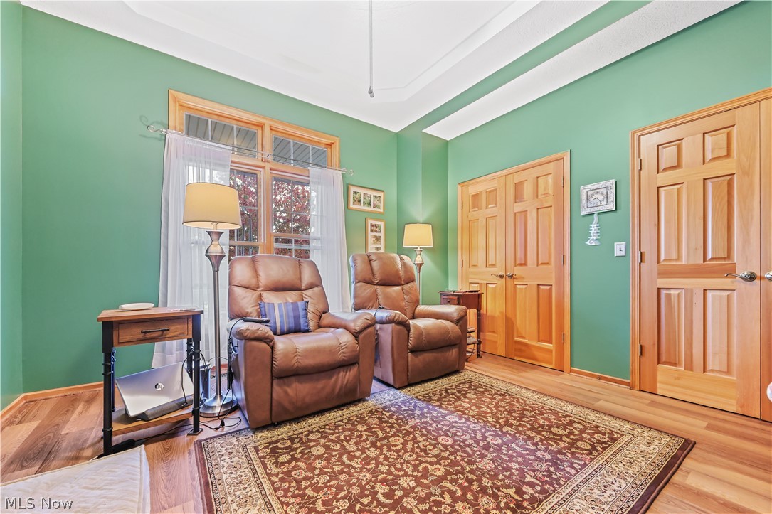 2011 E Swan Lake Circle Kent OH 44240