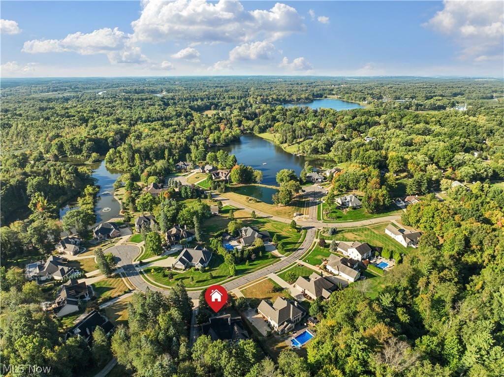 2011 E Swan Lake Circle Kent OH 44240