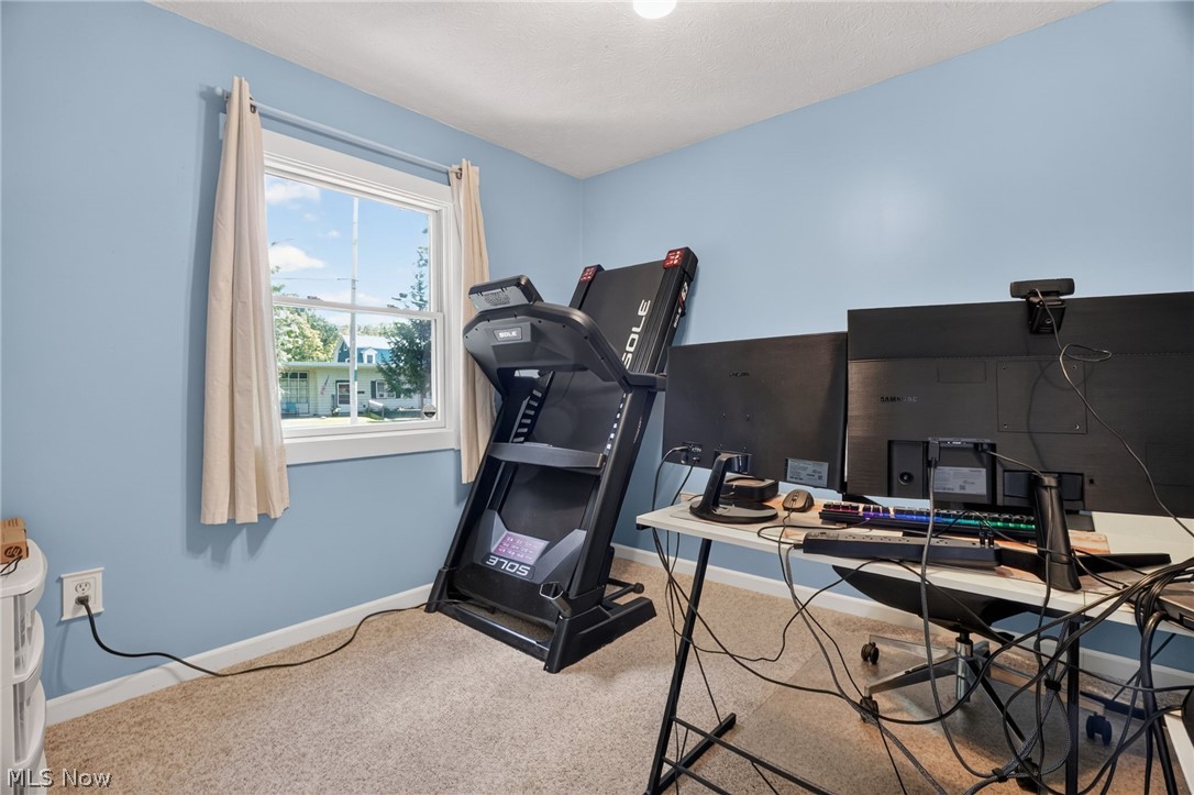 15414 Lakeshore Drive Burton OH 44021