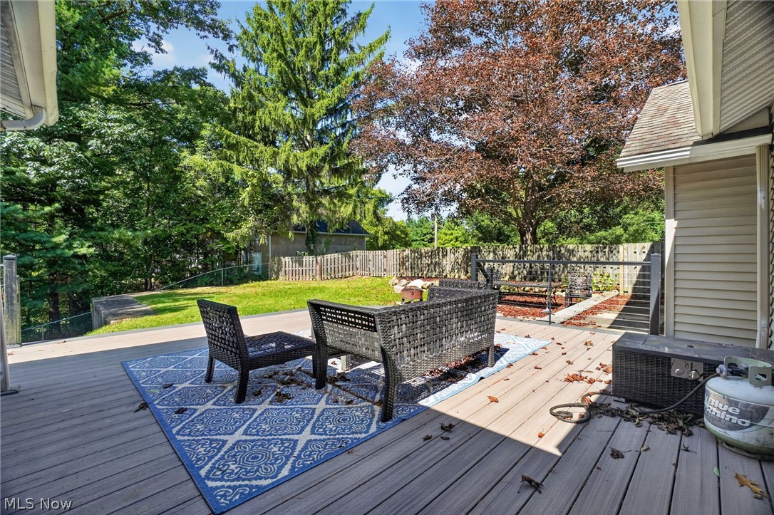 15414 Lakeshore Drive Burton OH 44021