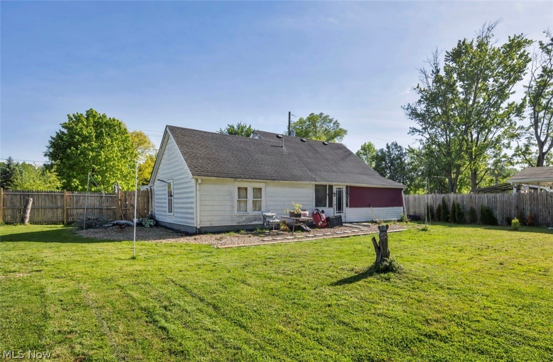 40622 Carlisle Avenue Elyria OH 44035