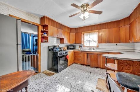 40622 Carlisle Avenue Elyria OH 44035