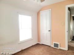 4318 W 60th Street Cleveland OH 44144