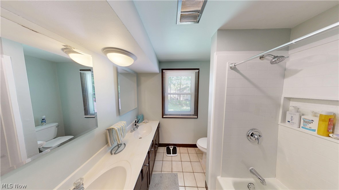 318 Ingram Drive Boardman OH 44512