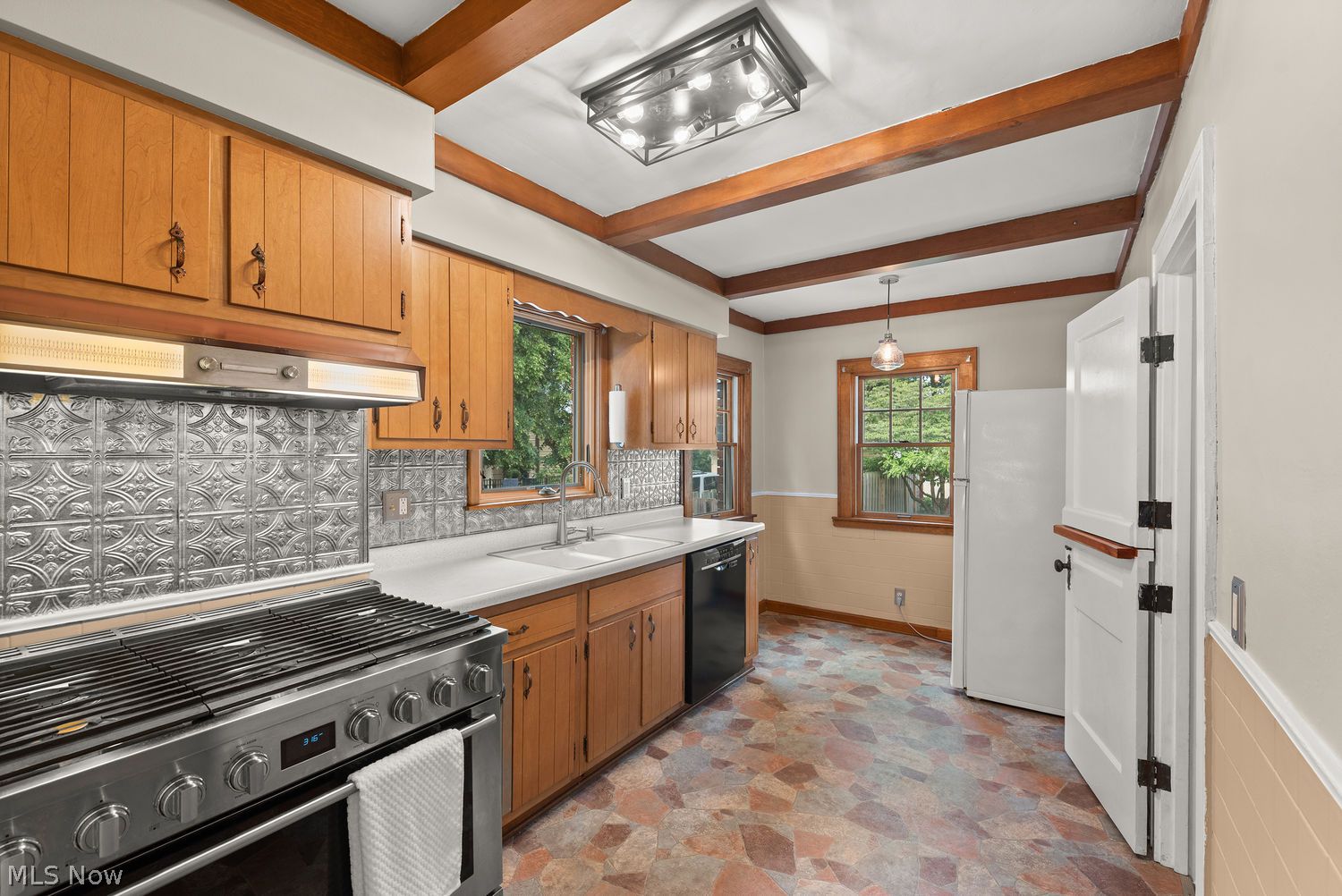 3702 W 169th Street Cleveland OH 44111