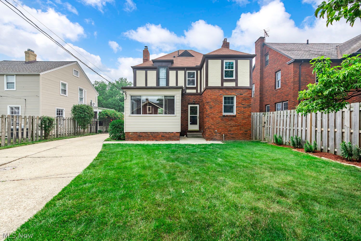 3702 W 169th Street Cleveland OH 44111