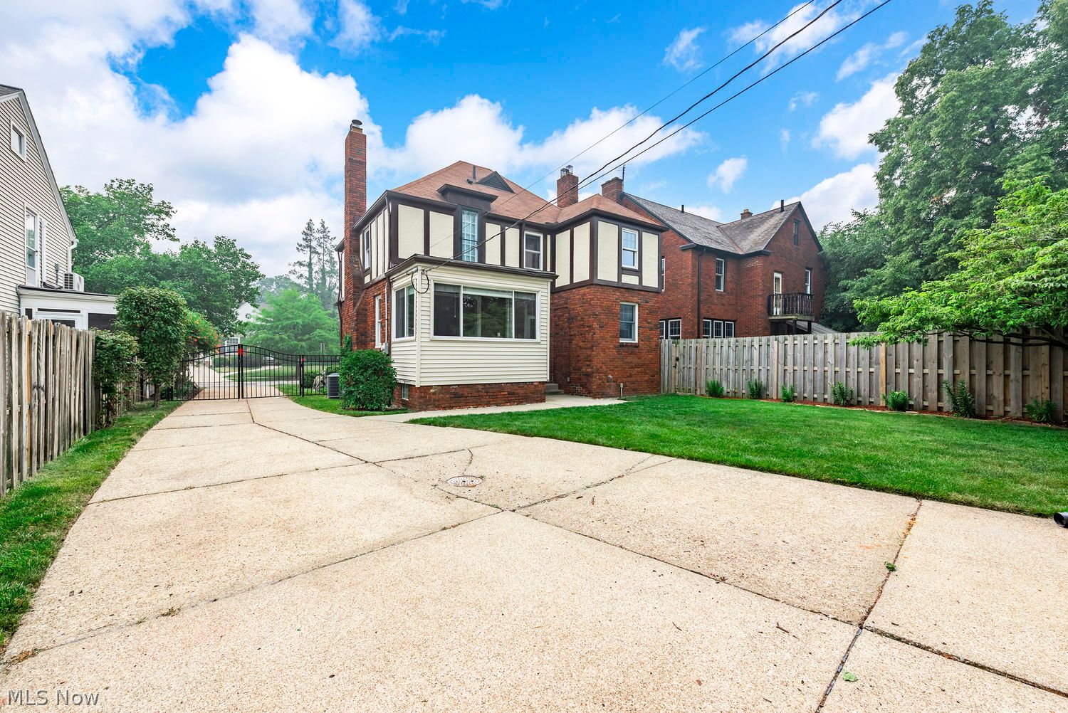 3702 W 169th Street Cleveland OH 44111