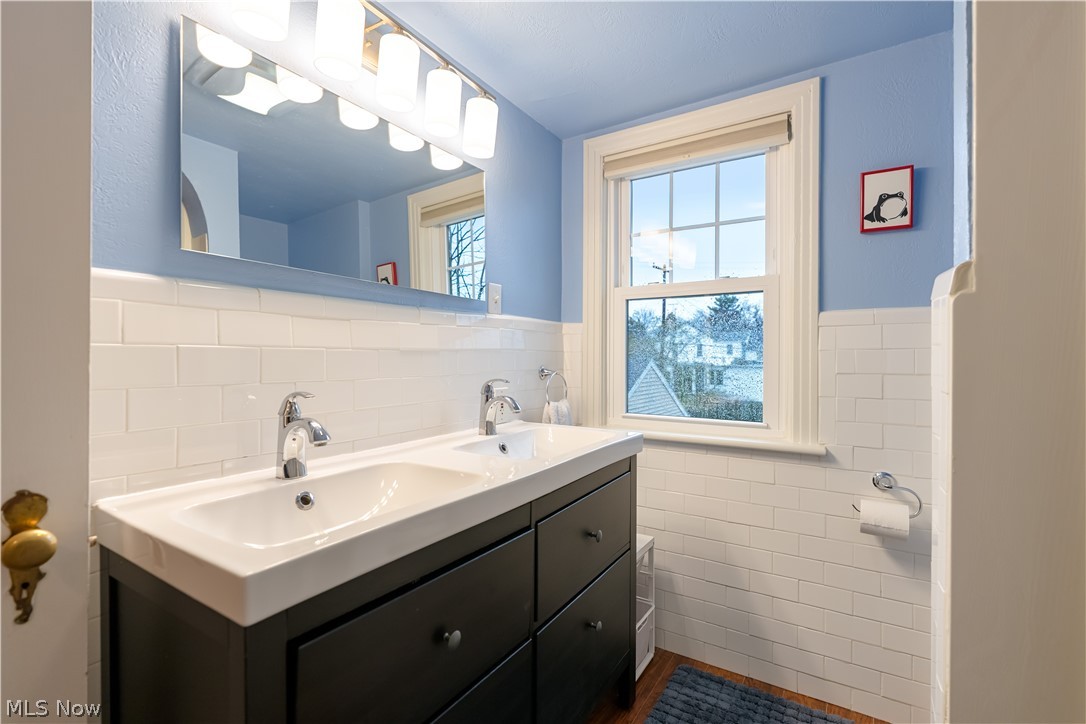 131 31st Street NW Canton OH 44709