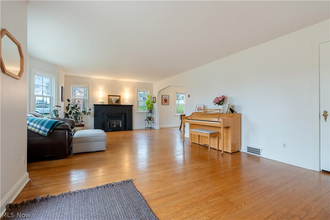 131 31st Street NW Canton OH 44709