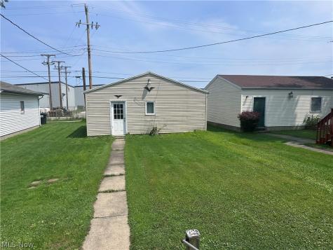 456 W New York Avenue Sebring OH 44672