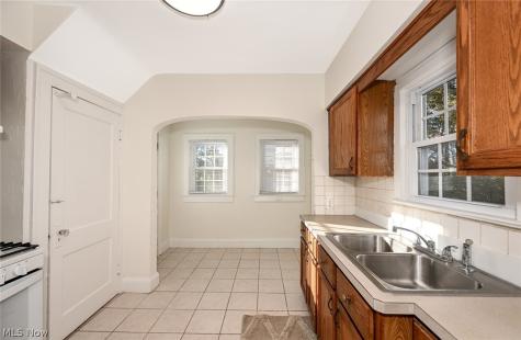 800 Fess Avenue Akron OH 44307