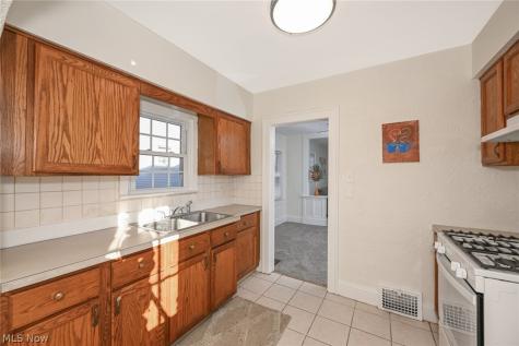800 Fess Avenue Akron OH 44307