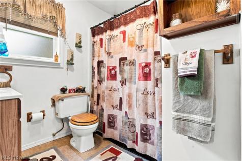 36260 Shaw Drive North Ridgeville OH 44039