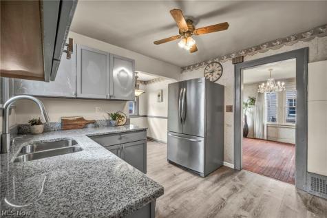 15812 Judson Drive Cleveland OH 44128