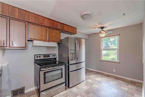 188 Saratoga Avenue NW Canton OH 44708